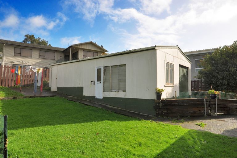 Photo of property in 19 Armitage Road, Wellsford, 0900