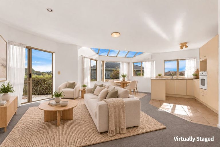 Photo of property in 11/169 Sturges Road, Henderson, Auckland, 0612