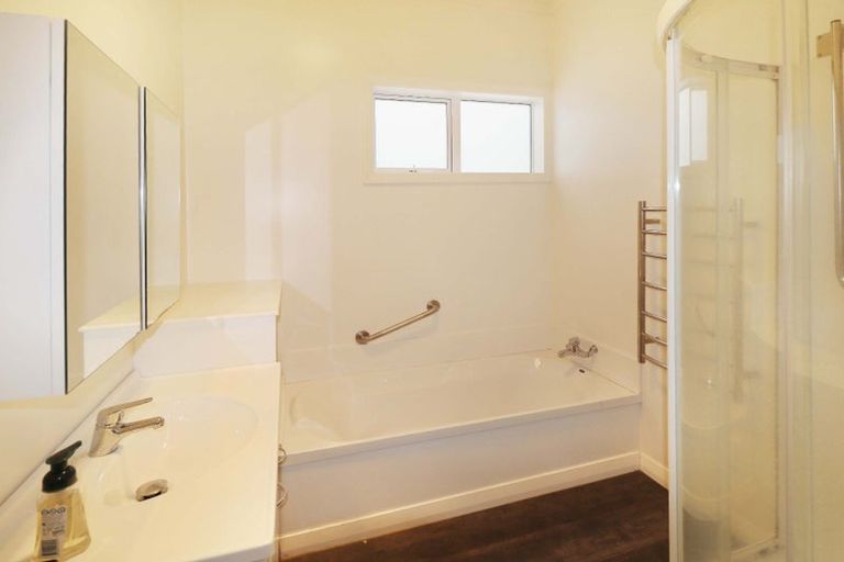 Photo of property in 56 Heretaunga Street, Petone, Lower Hutt, 5012