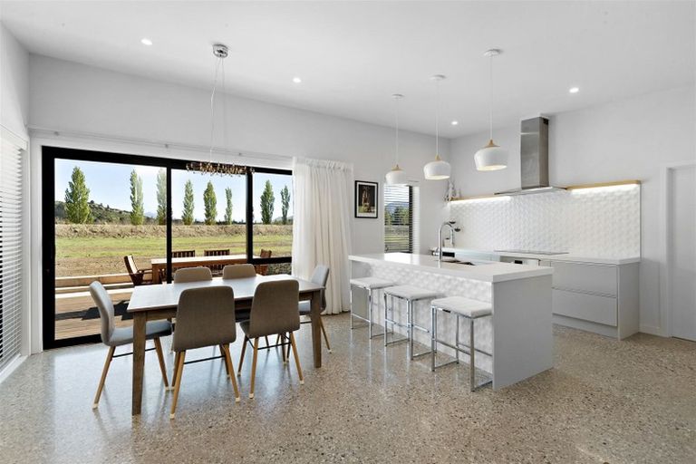 Photo of property in 2 Poison Creek, Queensberry, Cromwell, 9383