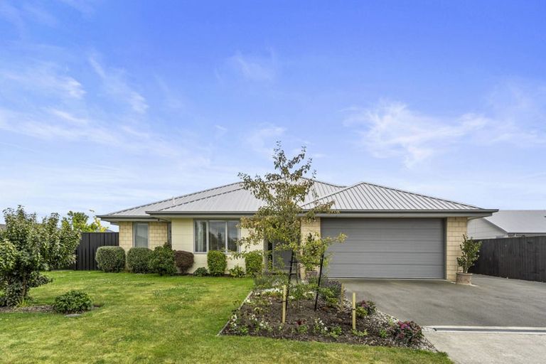 Photo of property in 38 Cassino Street, Rangiora, 7400