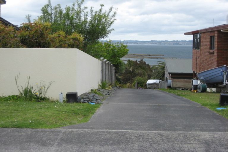 Photo of property in 6 Fishermans Cove, Army Bay, Whangaparaoa, 0930