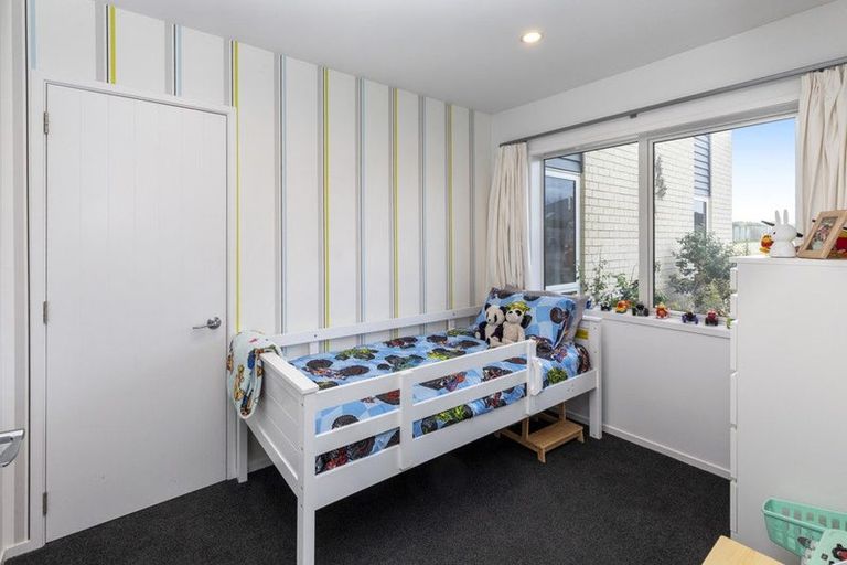 Photo of property in 16 Chimera Street, Pegasus, 7612