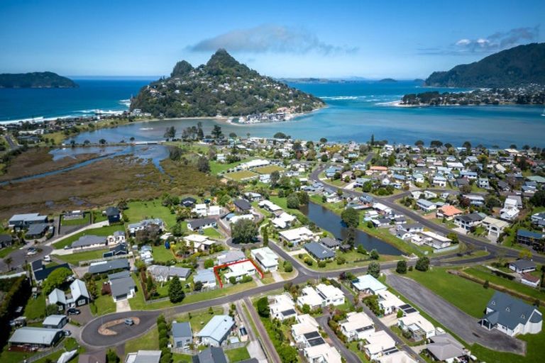 Photo of property in 11 Bennett Drive, Tairua, 3508