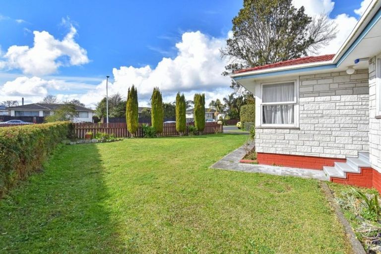 Photo of property in 95 Chichester Drive, Rosehill, Papakura, 2113