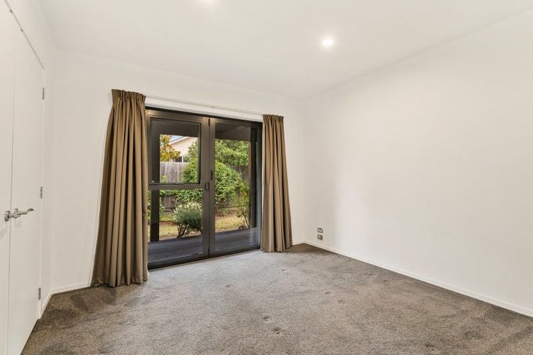 Photo of property in 89 Rob Roy Lane, Wanaka, 9305