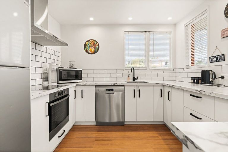 Photo of property in 7 Kinmont Crescent, Kinmont Park, Mosgiel, 9024