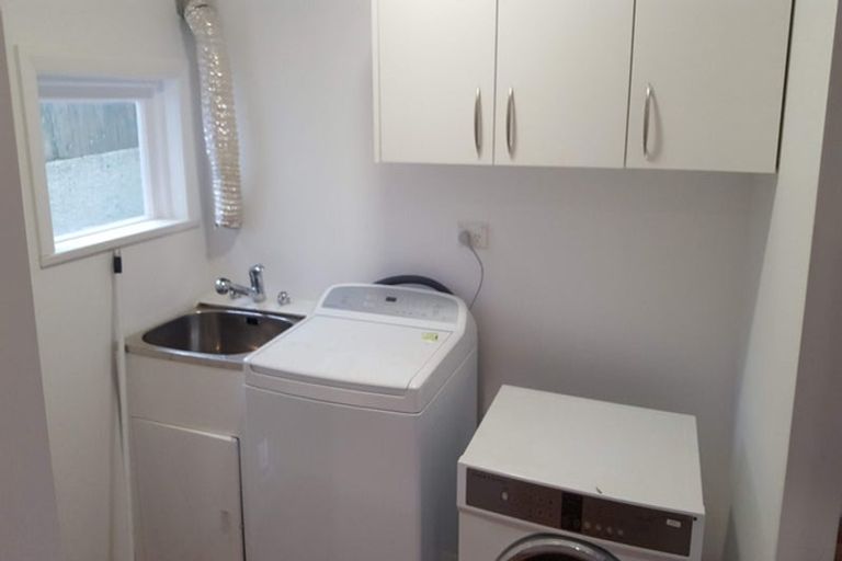 Photo of property in 93 Karori Road, Karori, Wellington, 6012