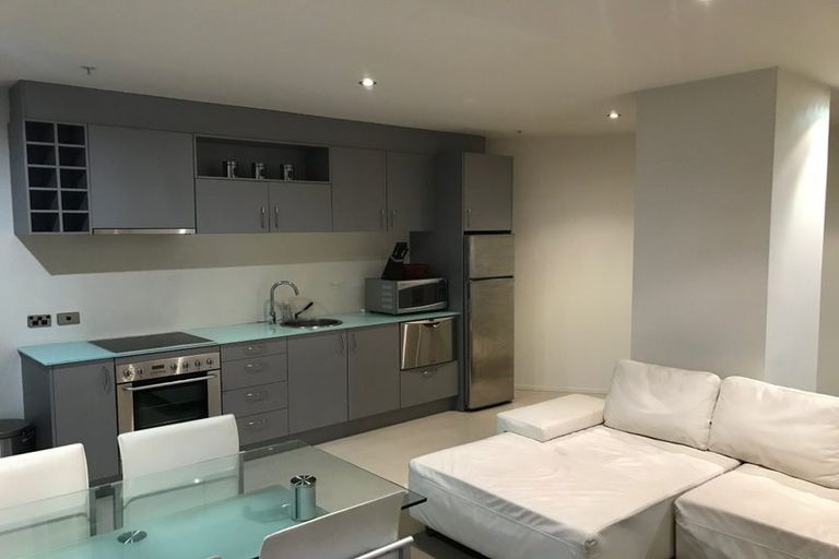 Photo of property in The Quay, 1/332b1 Lambton Quay, Wellington Central, Wellington, 6011