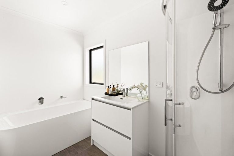 Photo of property in 131 Te Mata Peak Road, Havelock North, 4130