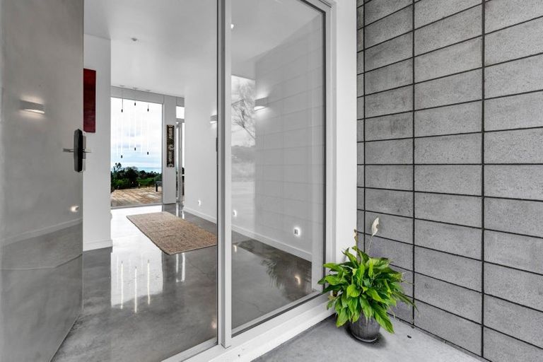 Photo of property in 11 Wilson Road, Urenui, 4375