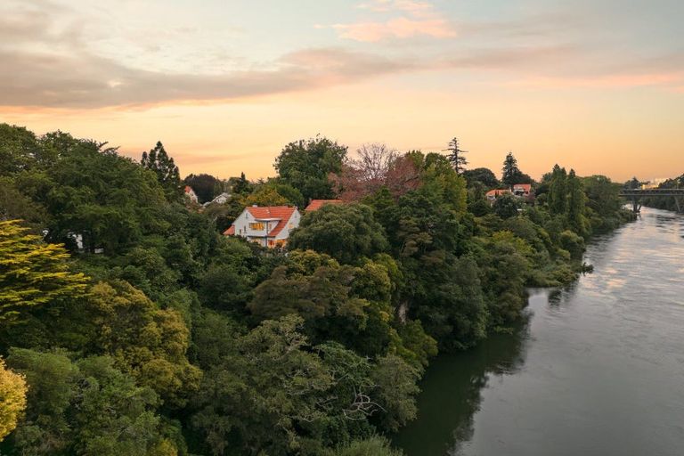 Photo of property in 301 River Road, Claudelands, Hamilton, 3214