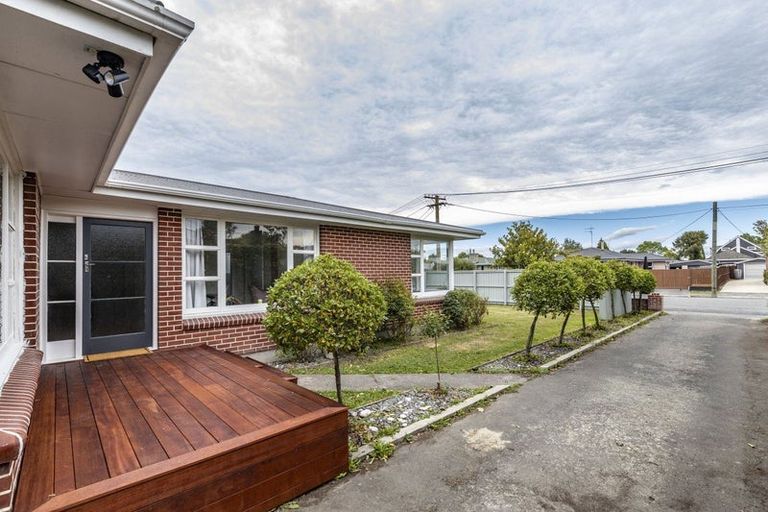 Photo of property in 28 Ashgrove Street, Rangiora, 7400