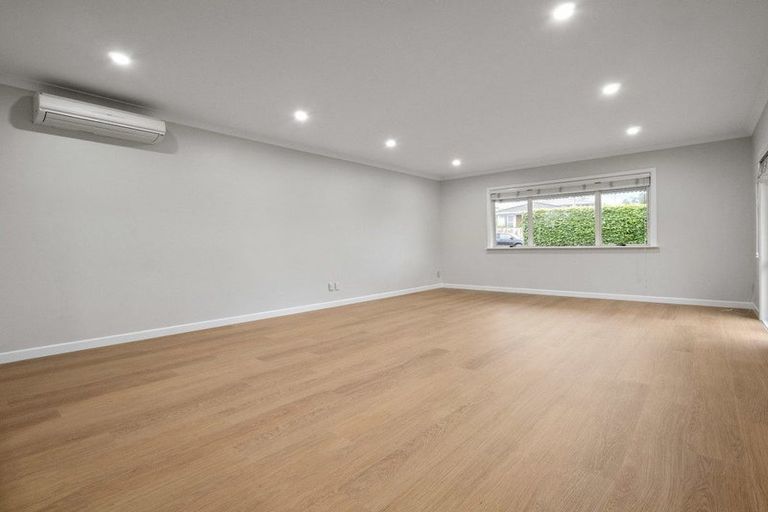 Photo of property in 1/32 Nile Road, Milford, Auckland, 0620