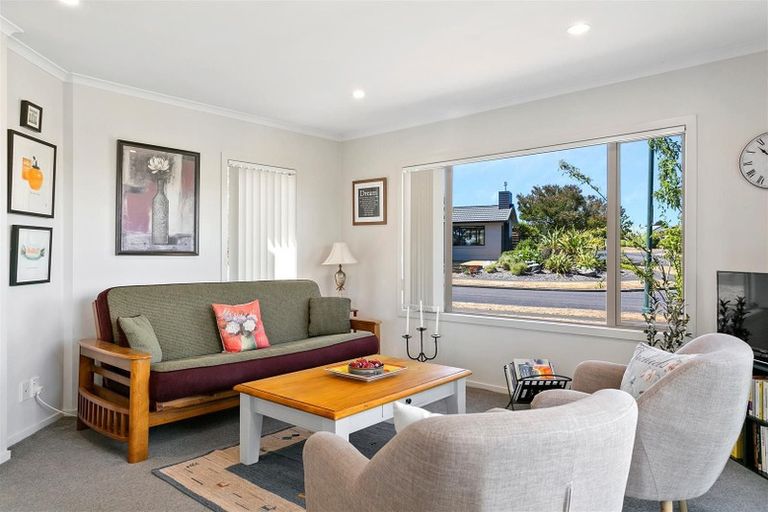 Photo of property in 2 Woburn Place, Nukuhau, Taupo, 3330