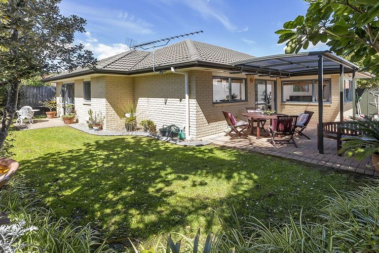 Photo of property in 7 Nad Place, East Tamaki Heights, Auckland, 2016