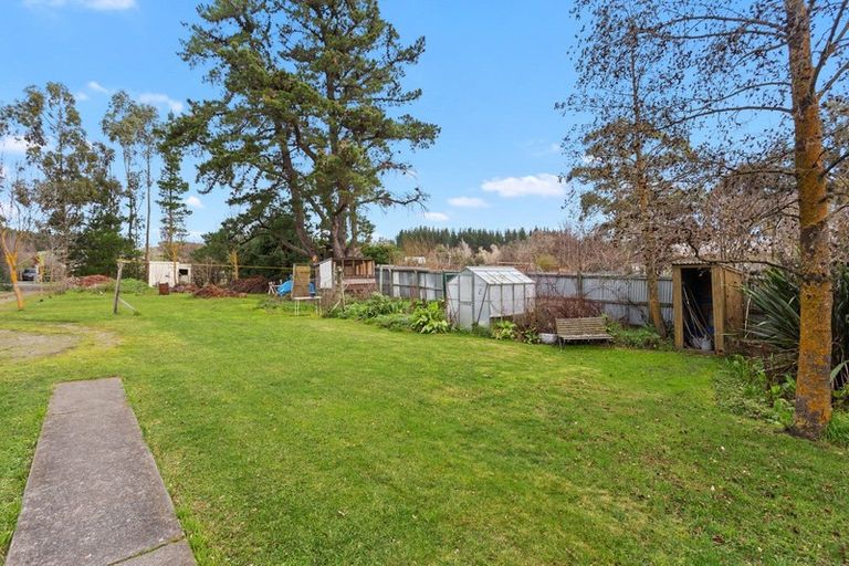Photo of property in 129 Princes Street, Waikari, 7420