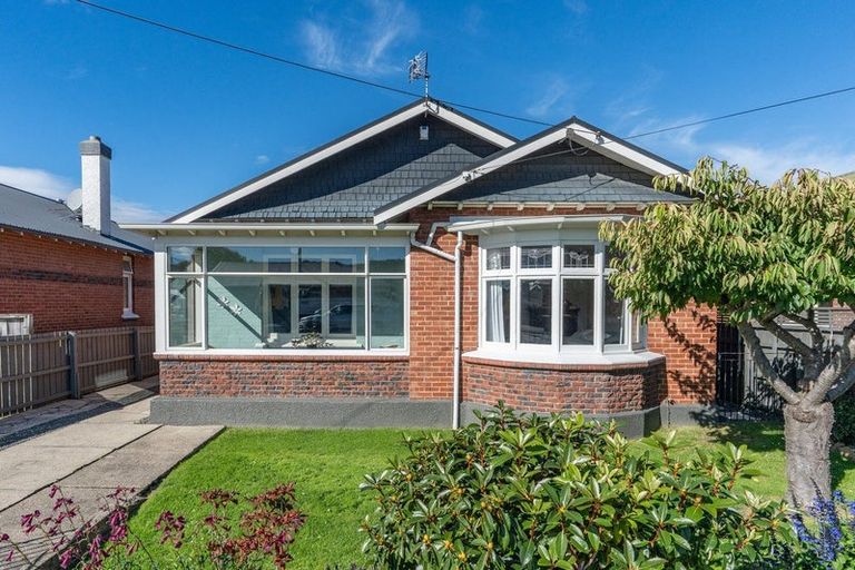 Photo of property in 265 Macandrew Road, Forbury, Dunedin, 9012