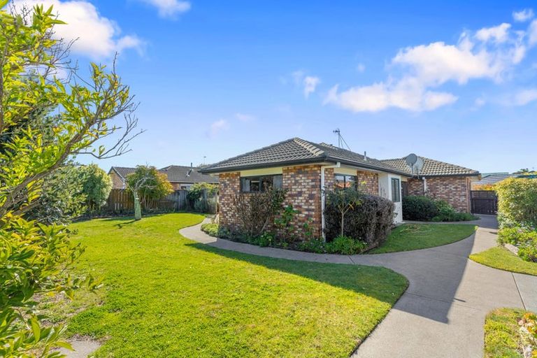 Photo of property in 14 Olympus Grove, Papamoa Beach, Papamoa, 3118