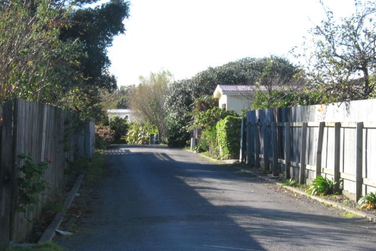 Photo of property in 38a Kirk Street, Otaki, 5512