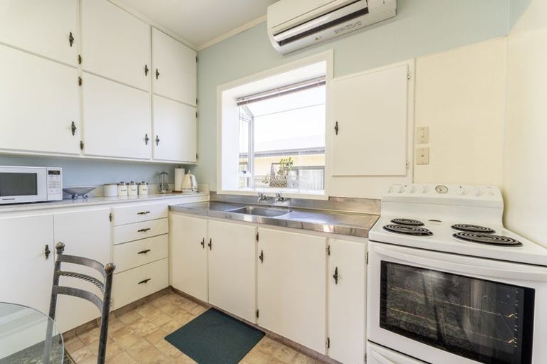 Photo of property in 12 Hertford Street, Kensington, Timaru, 7910