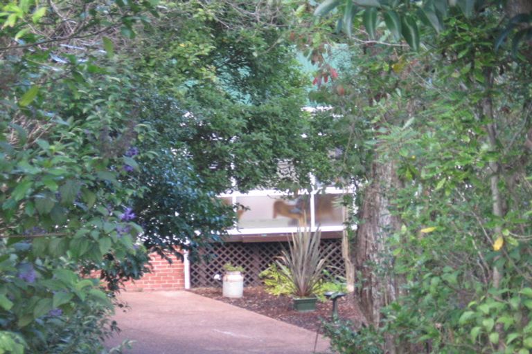 Photo of property in 361 Titirangi Road, Titirangi, Auckland, 0604