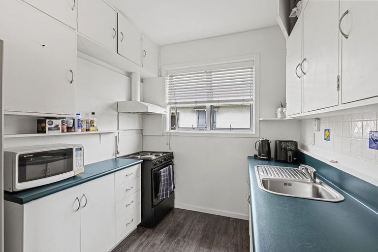 Photo of property in 49 Wychbury Street, Spreydon, Christchurch, 8024