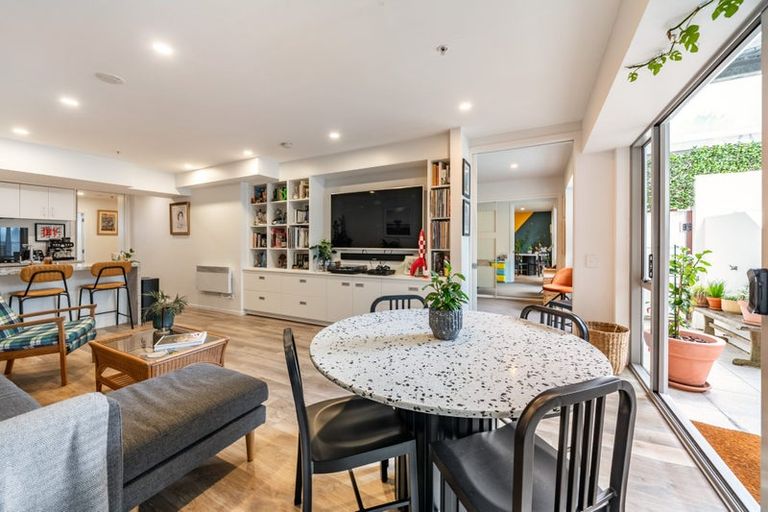 Photo of property in Sol Apartments, 2/37 Jessie Street, Te Aro, Wellington, 6011