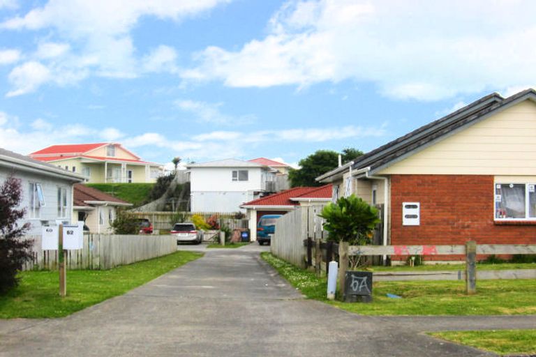Photo of property in 62 Robert Skelton Place, Clendon Park, Auckland, 2103