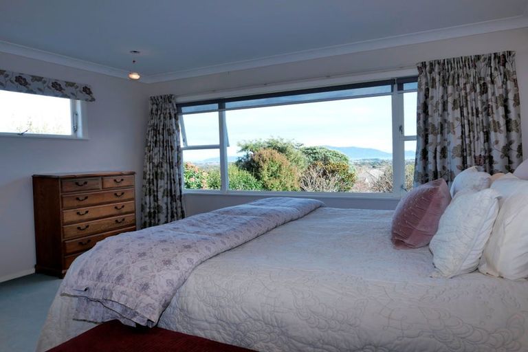 Photo of property in 8 Kotare Street, Waikanae, 5036