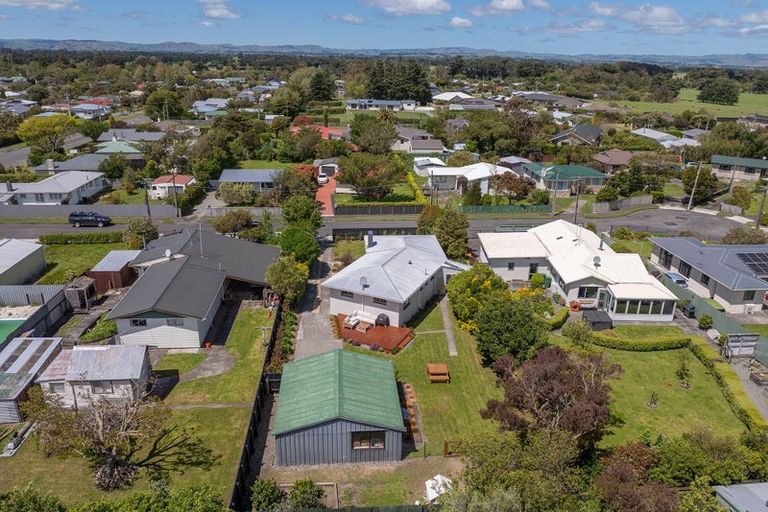 Photo of property in 13 Farrier Grove, Featherston, 5710