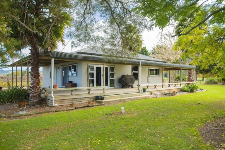 Photo of property in 144 Ngakoroa Road, Ormond, Gisborne, 4071