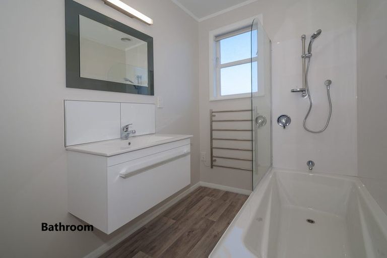 Photo of property in 2 Sullivan Grove, Epuni, Lower Hutt, 5011