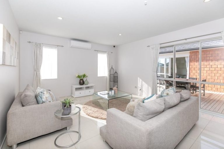 Photo of property in 9 Hampshire Court, Flagstaff, Hamilton, 3210