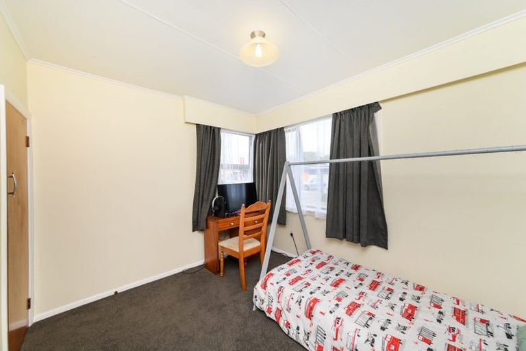 Photo of property in 107 College Street, Awapuni, Palmerston North, 4412