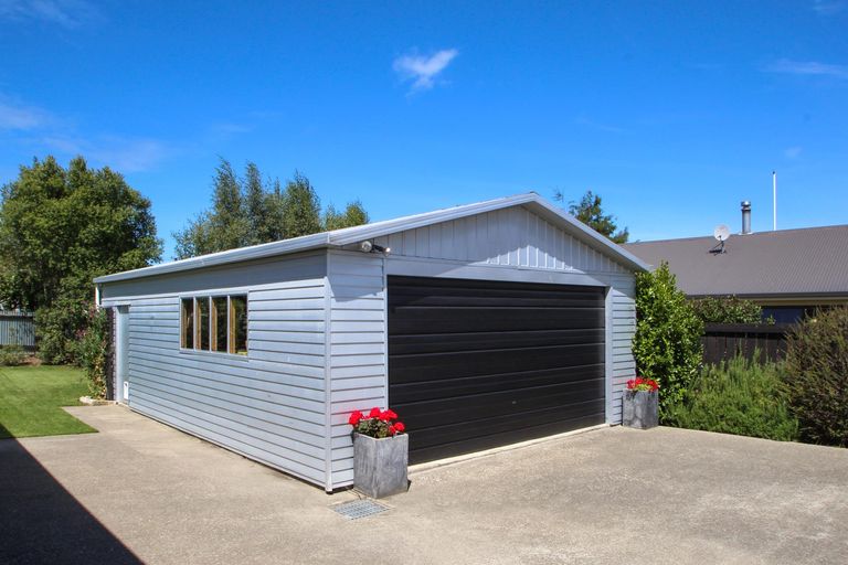 Photo of property in 14 Main Street, Weston, Oamaru, 9401