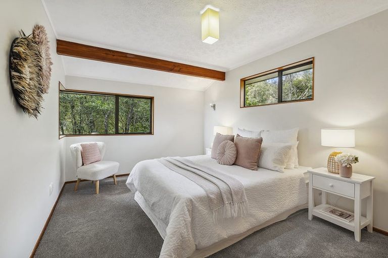 Photo of property in 14a Spicer Place, Tawa, Wellington, 5028