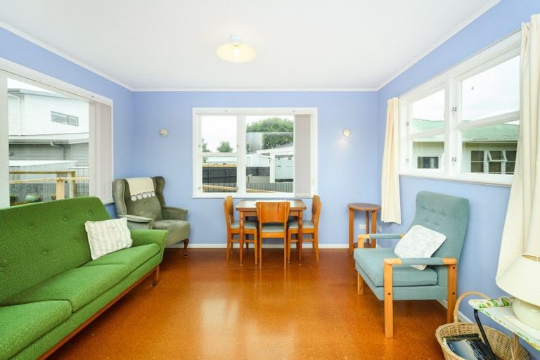 Photo of property in 10a Keith Elliott Street, Feilding, 4702