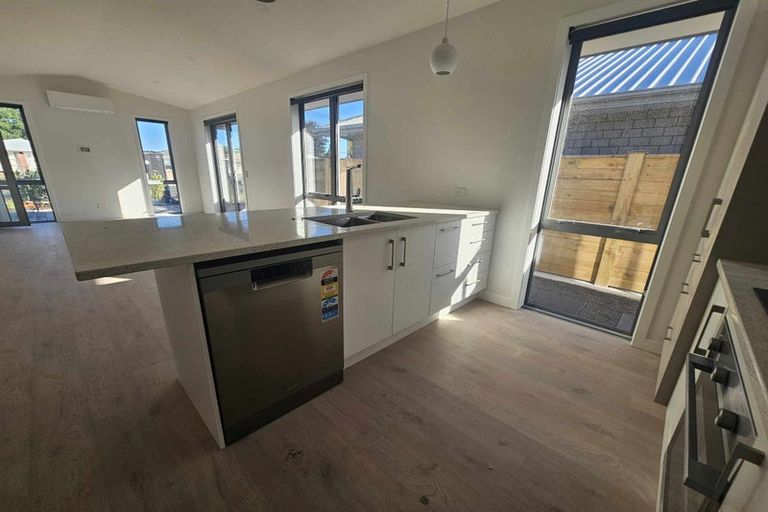 Photo of property in 32 George Street, Levin, 5510