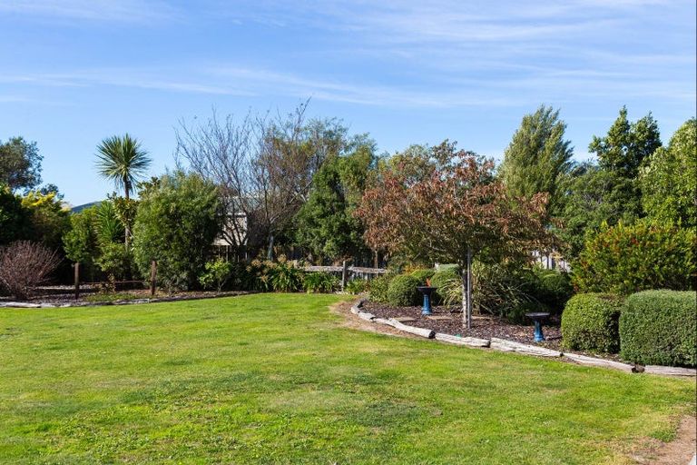 Photo of property in 4 Endelave Way, Carterton, 5713