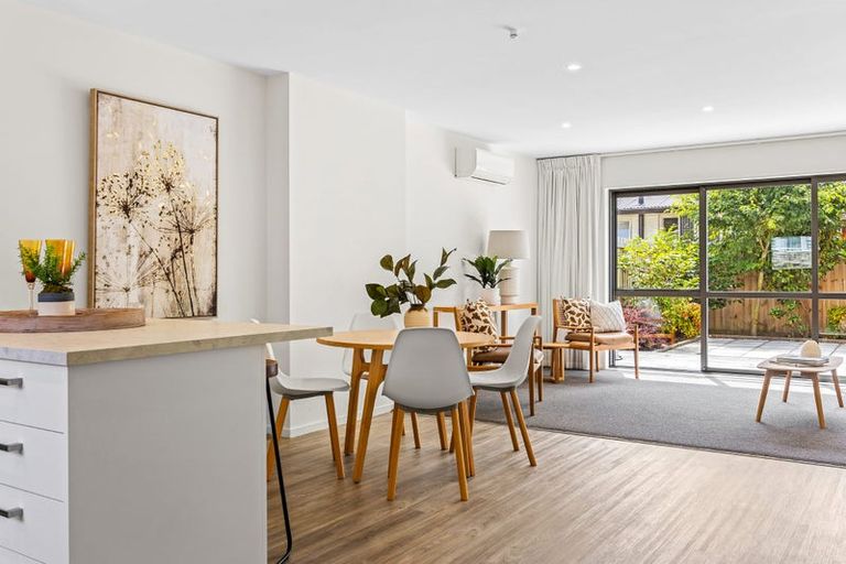 Photo of property in 4/118 Champion Street, Edgeware, Christchurch, 8013