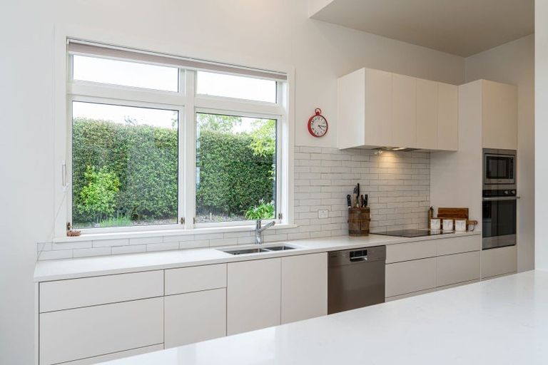 Photo of property in 72 Mailer Street, Mornington, Dunedin, 9011