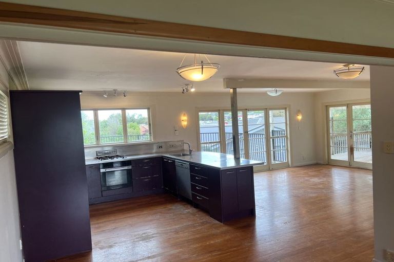 Photo of property in 44 Andrew Road, Howick, Auckland, 2010