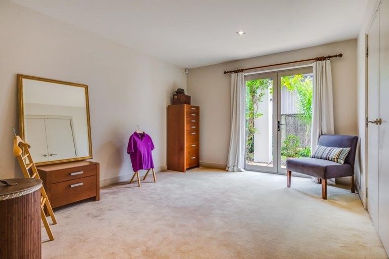 Photo of property in 202 Kohimarama Road, Kohimarama, Auckland, 1071
