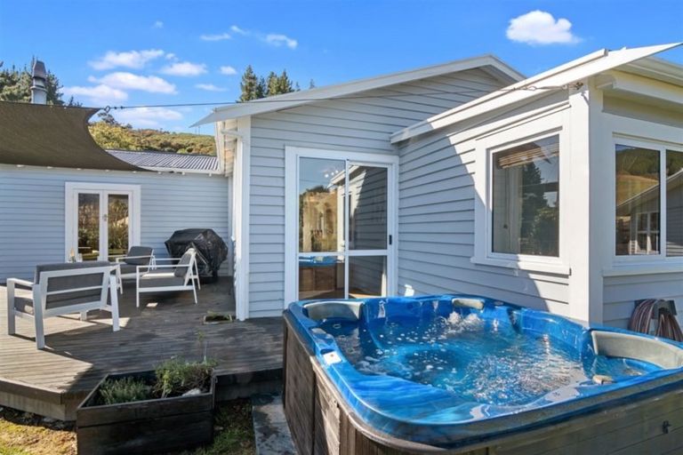 Photo of property in 1573 Motueka Valley Highway, Ngatimoti, Motueka, 7196