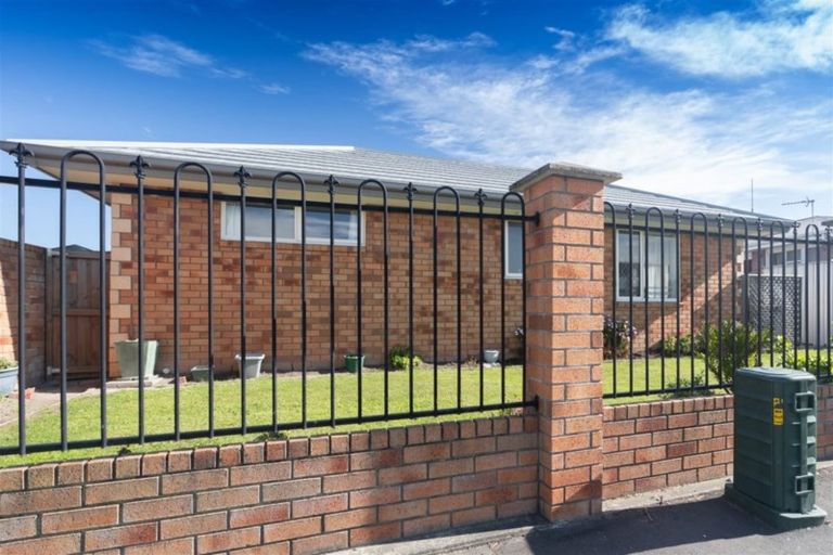 Photo of property in 12/446 Ferry Road, Woolston, Christchurch, 8023