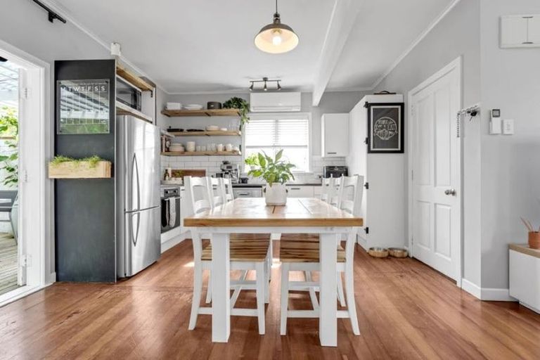 Photo of property in 17a Matai Street, Waiuku, 2123