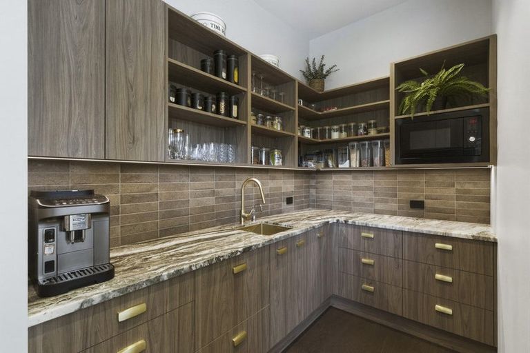 Photo of property in 7 Pike Place, Ferndale, New Plymouth, 4310