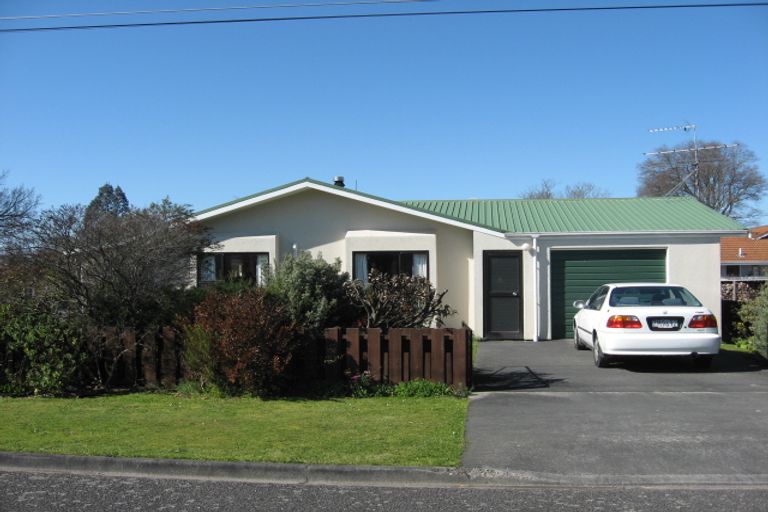 Photo of property in 49 Reading Street, Greytown, 5712