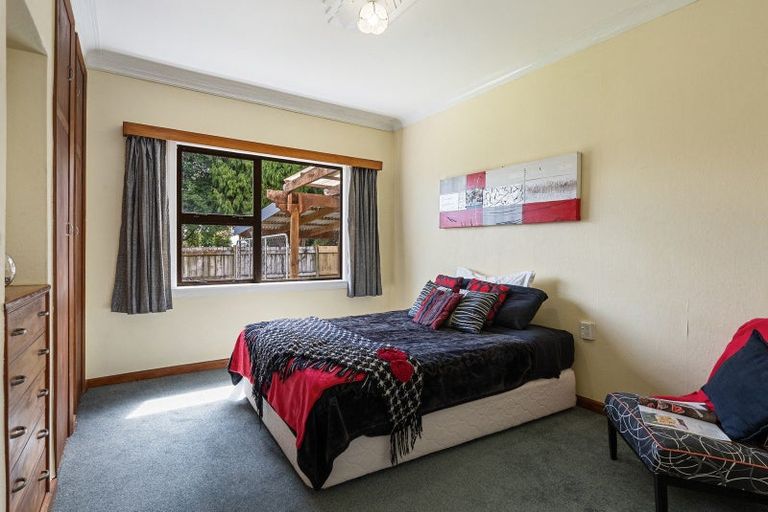 Photo of property in 117 Bartholomew Road, Levin, 5510